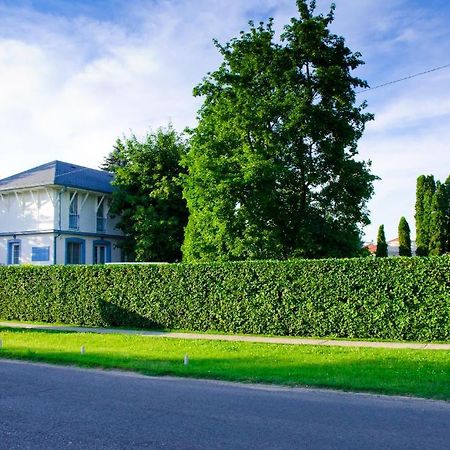 Samson Apartment Hajduszoboszlo Luaran gambar