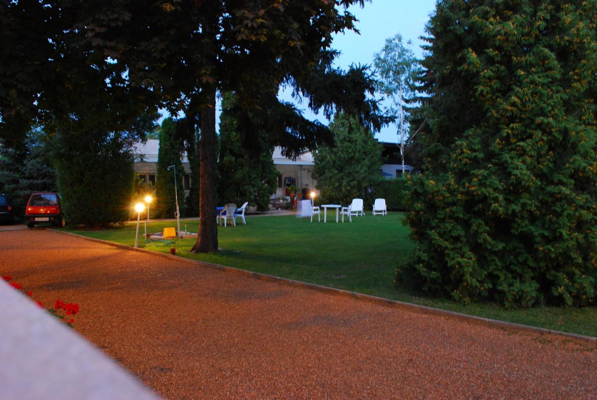 Samson Apartment Hajduszoboszlo Luaran gambar